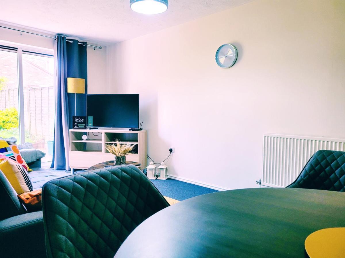 Modern 2 Bed House- Free Parking And Close To The Centre Bristol Luaran gambar