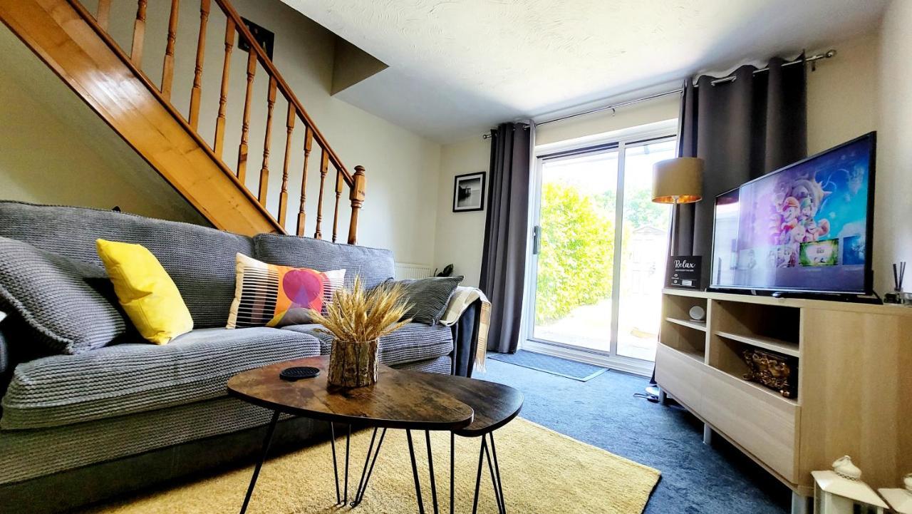 Modern 2 Bed House- Free Parking And Close To The Centre Bristol Luaran gambar